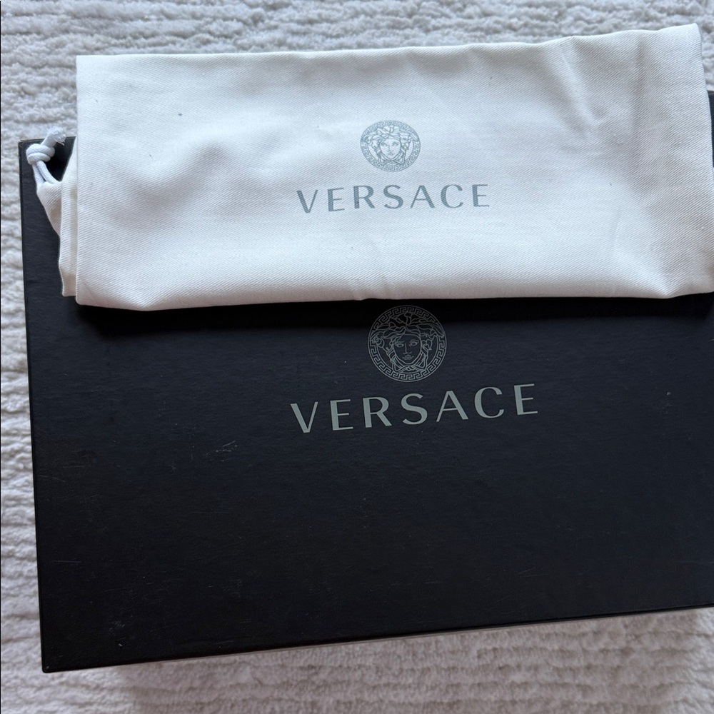 Versace Silver Heels with Gold Chain Accents size 41 - Picture 14 of 15